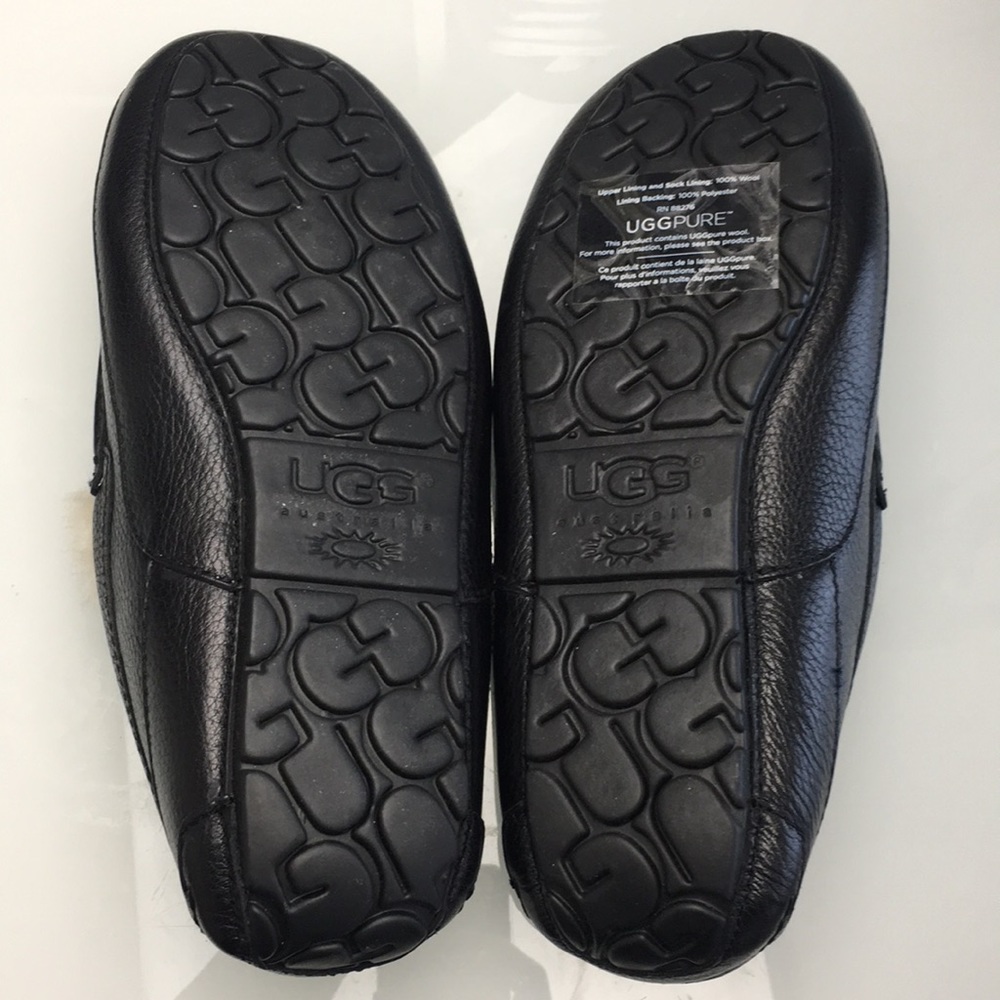 Ugg Ascot Black Leather Loafers Slippers Mens 7 - Picture 7 of 8